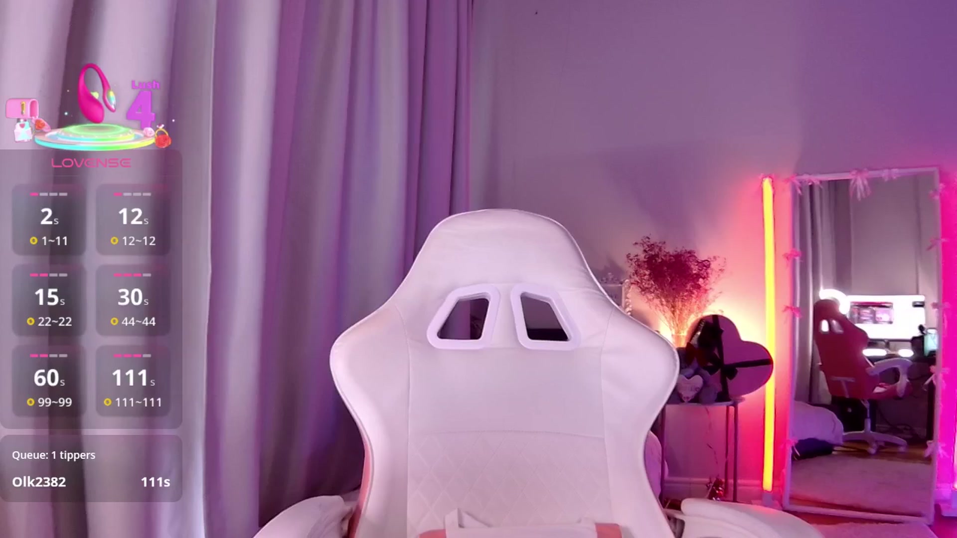 Gallery image thumbnail from Loren_Wood's myfreecams stream on, 04/18/2026, 15:58 image 12 of 20