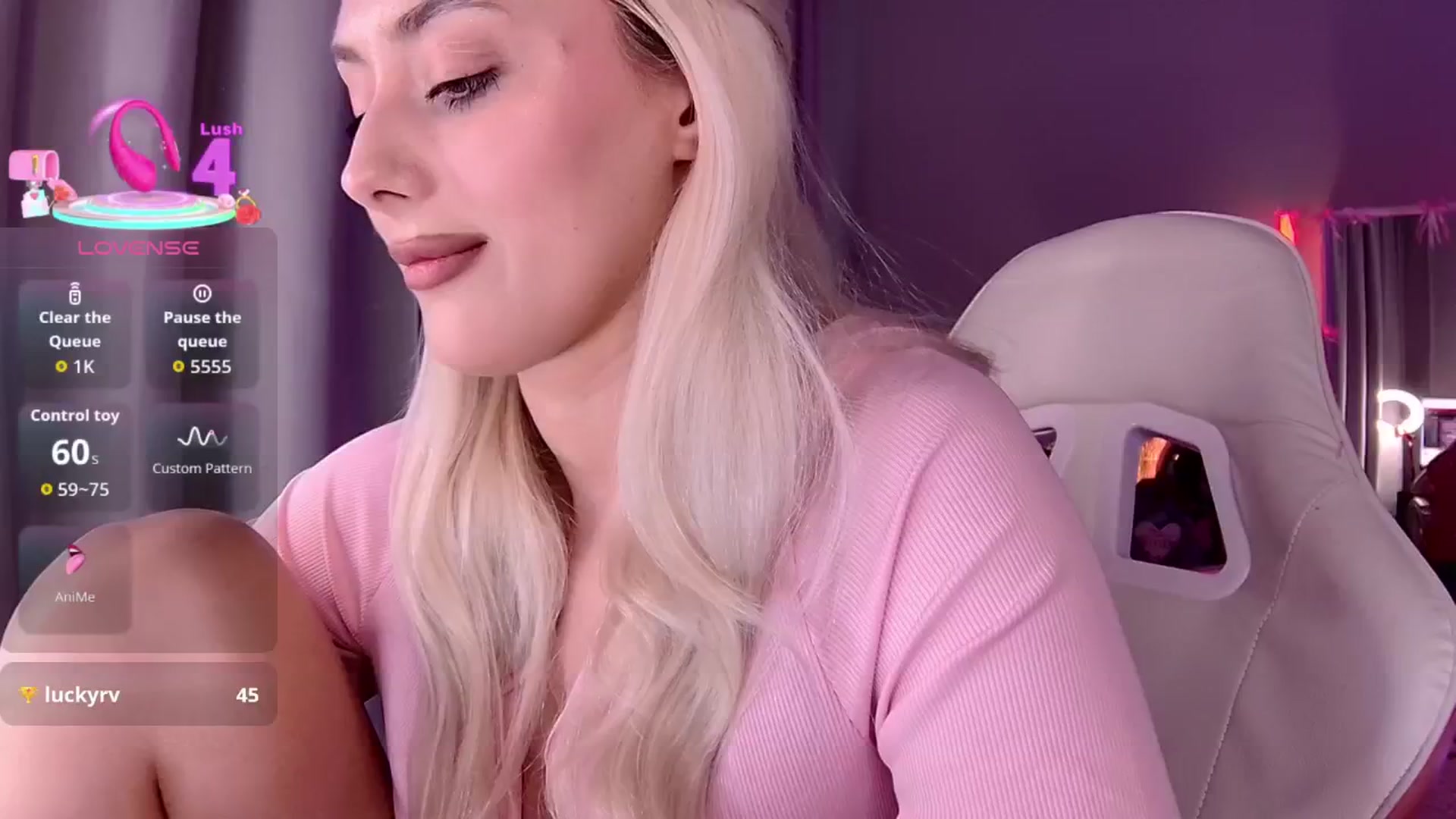 Gallery image thumbnail from Loren_Wood's myfreecams stream on, 04/18/2026, 15:58 image 7 of 20