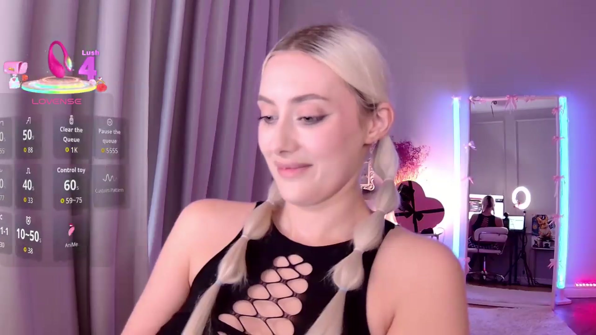 Gallery image thumbnail from Loren_Wood's myfreecams stream on, 05/10/2026, 16:25 image 16 of 20