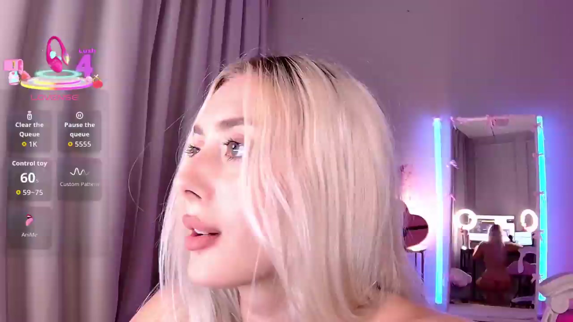 Gallery image thumbnail from Loren_Wood's myfreecams stream on, 05/21/2026, 18:08 image 3 of 20