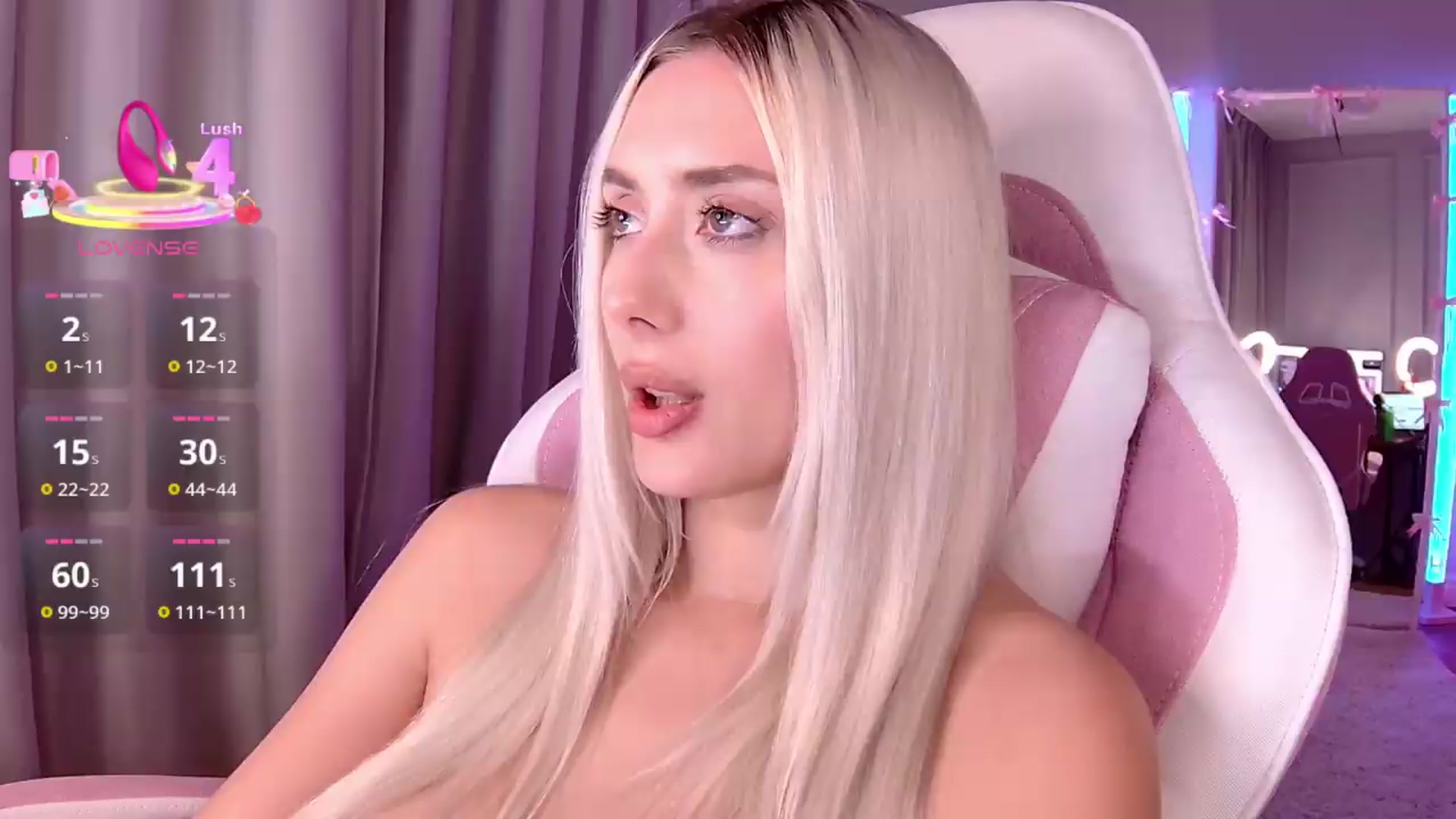Gallery image thumbnail from Loren_Wood's myfreecams stream on, 05/21/2026, 18:08 image 16 of 20