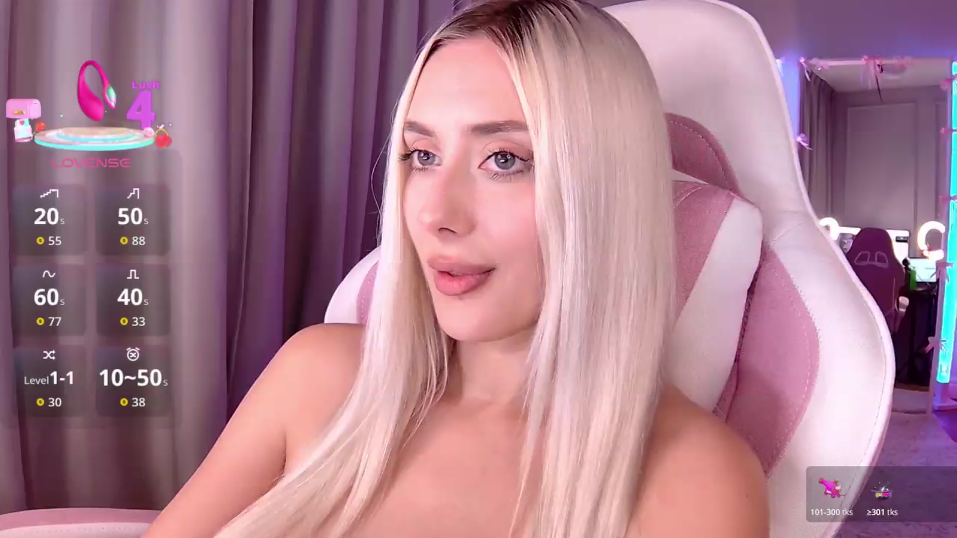 Gallery image thumbnail from Loren_Wood's myfreecams stream on, 05/21/2026, 18:08 image 17 of 20
