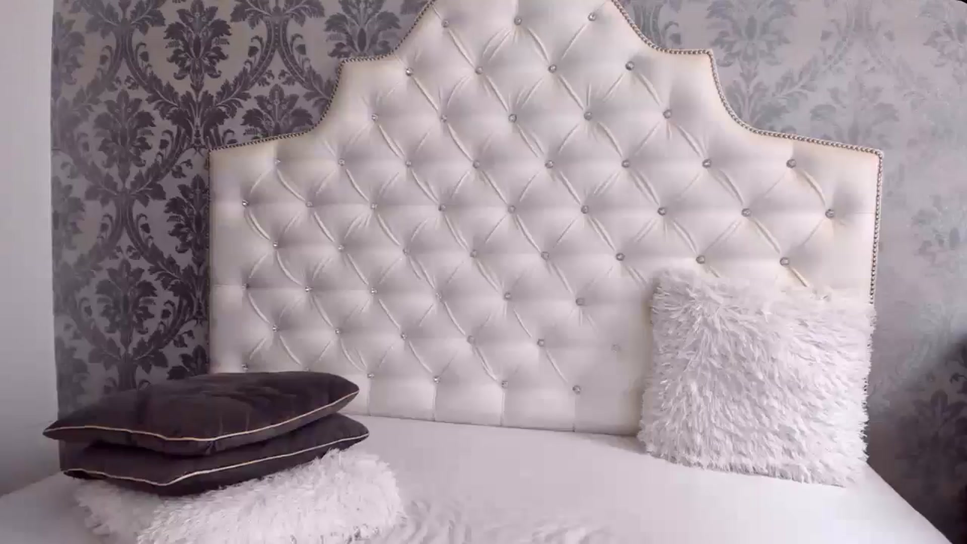 Gallery image thumbnail from Lorett20's myfreecams stream on, 06/04/2024, 08:21 image 14 of 20