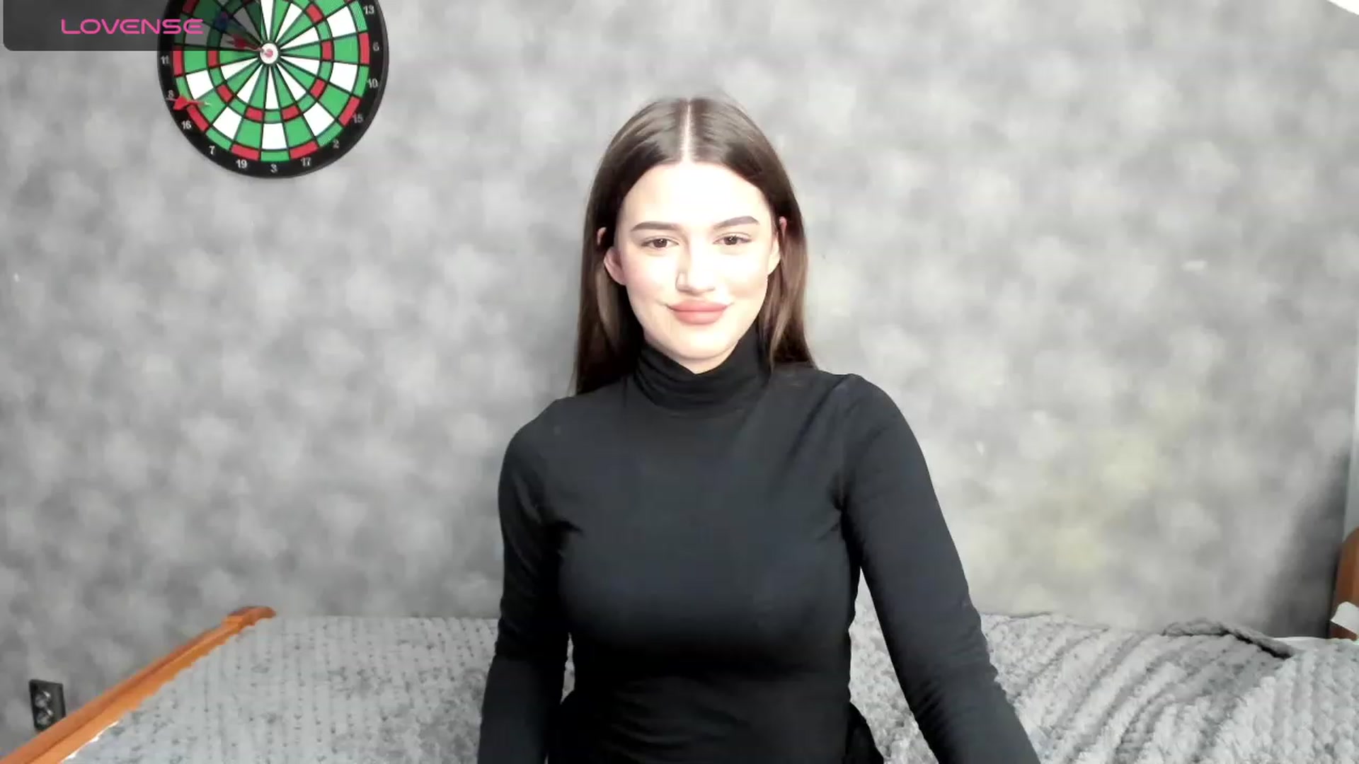 Gallery image thumbnail from LorettaMason's myfreecams stream on, 10/21/2023, 14:13 image 5 of 20