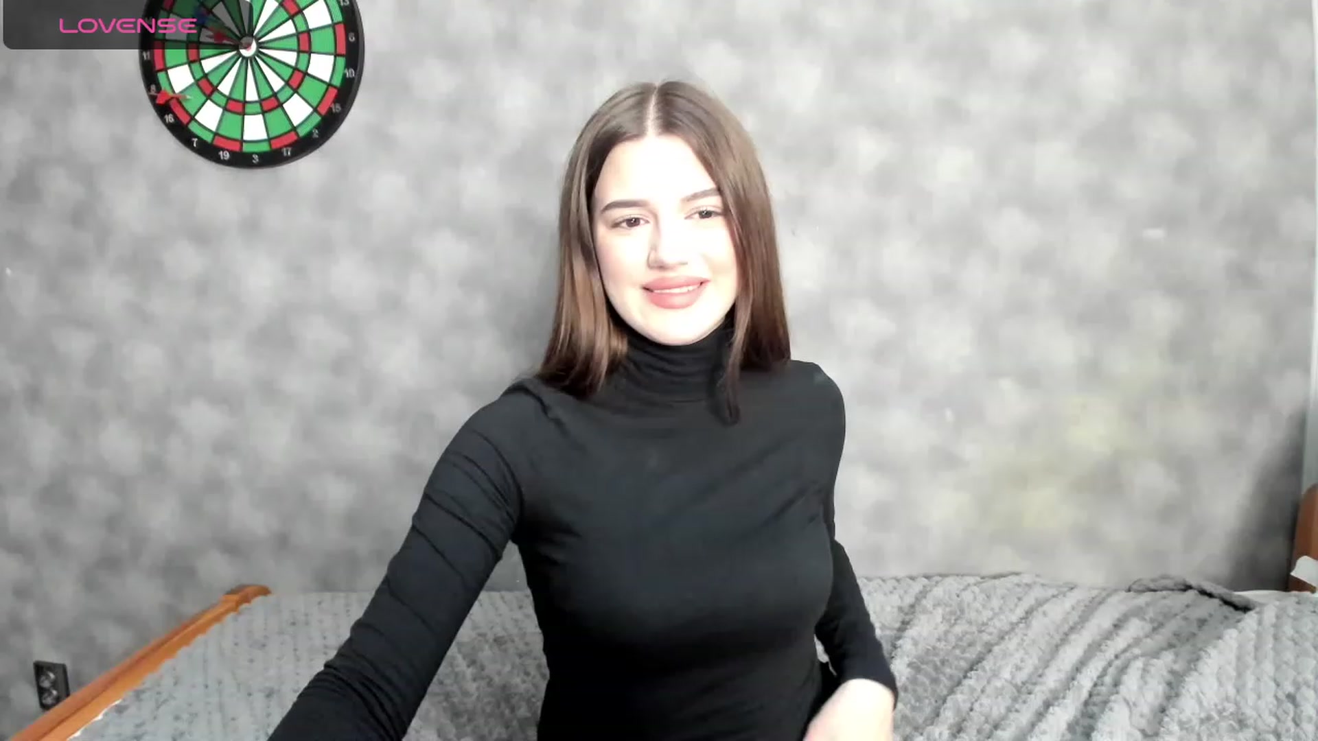 Gallery image thumbnail from LorettaMason's myfreecams stream on, 10/21/2023, 14:13 image 15 of 20