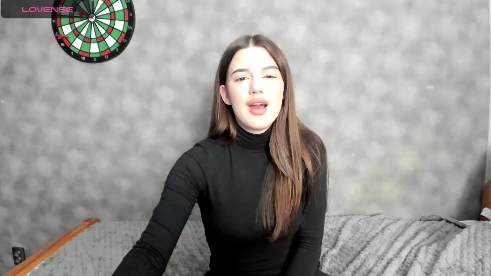 Gallery image thumbnail from LorettaMason's myfreecams stream on, 10/21/2023, 14:13 image 18 of 20