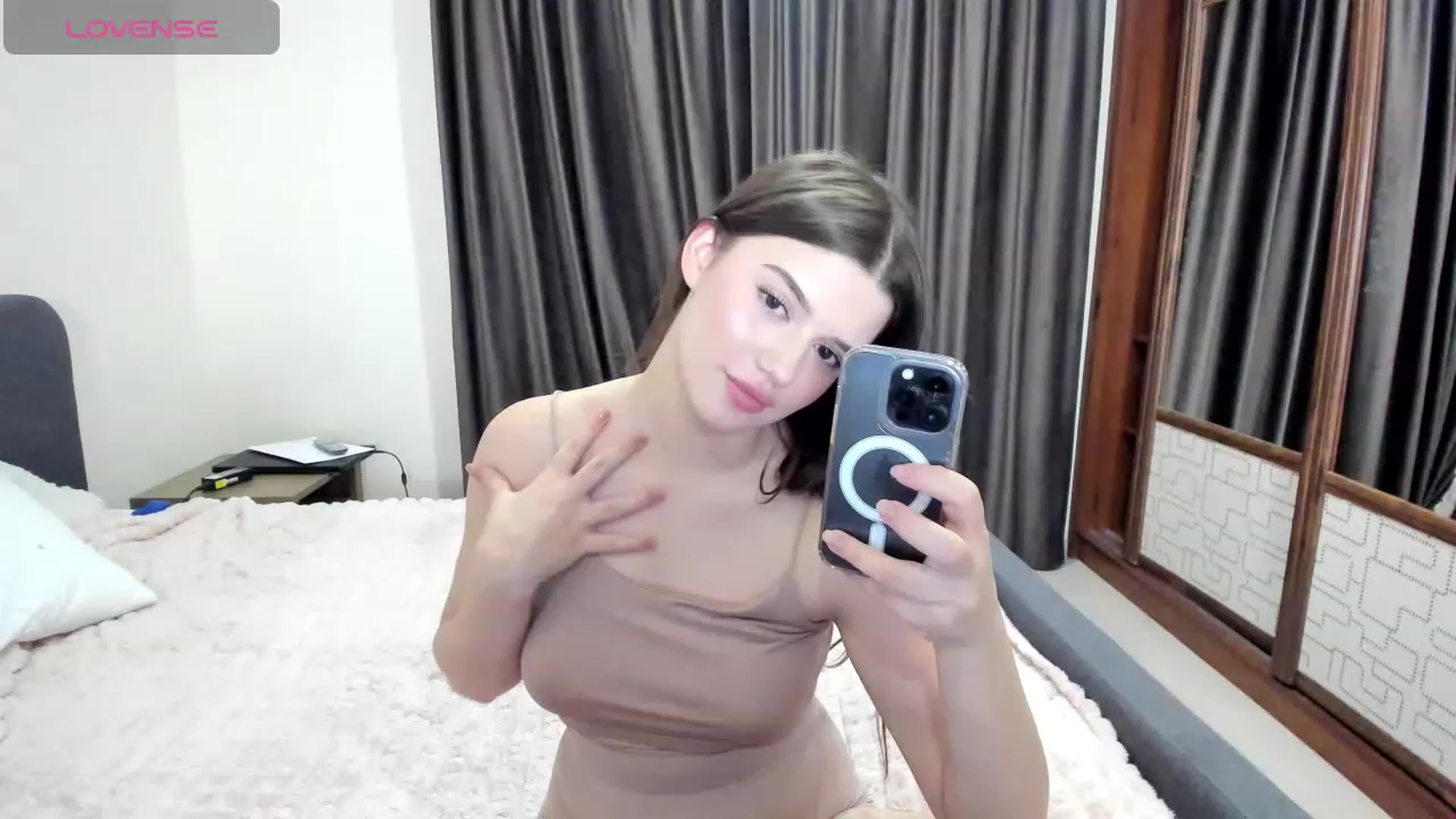 Gallery image thumbnail from LorettaMiller's myfreecams stream on, 11/23/2023, 18:29 image 11 of 20