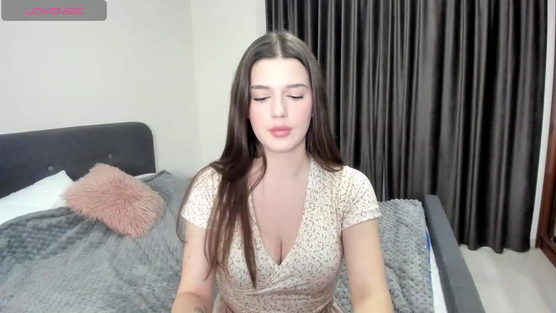 Gallery image thumbnail from LorettaMiller's myfreecams stream on, 11/30/2023, 16:39 image 15 of 20