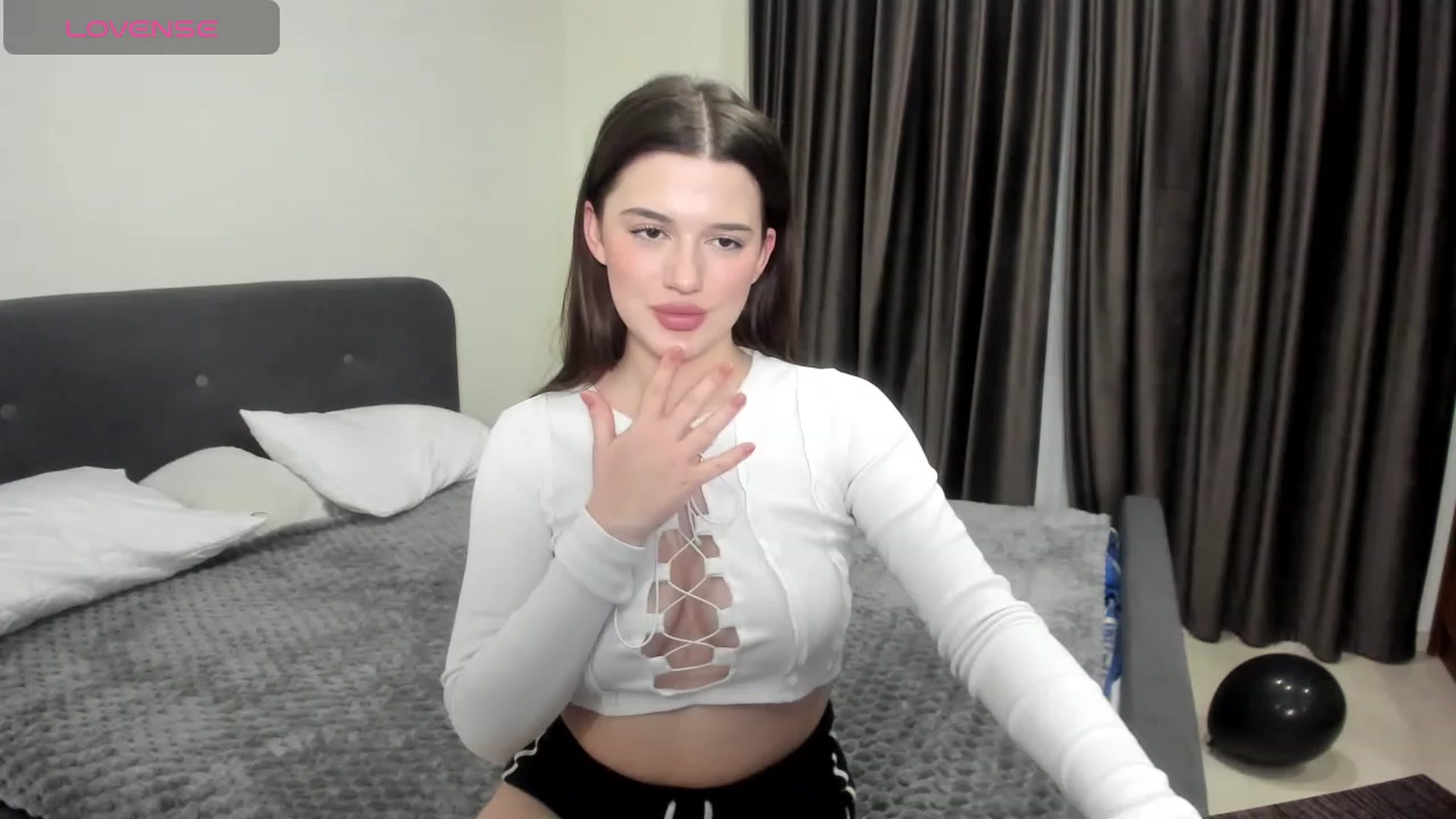 Gallery image thumbnail from LorettaMiller's myfreecams stream on, 12/03/2023, 16:43 image 20 of 20