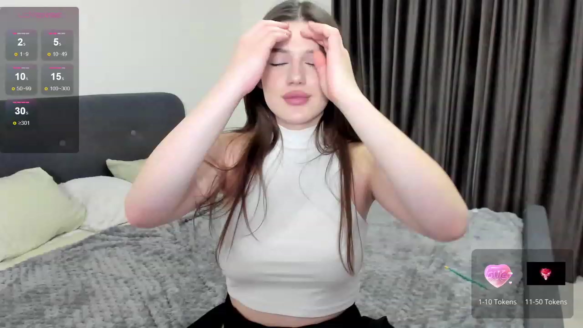 Gallery image thumbnail from LorettaMiller's myfreecams stream on, 12/08/2023, 17:32 image 4 of 20