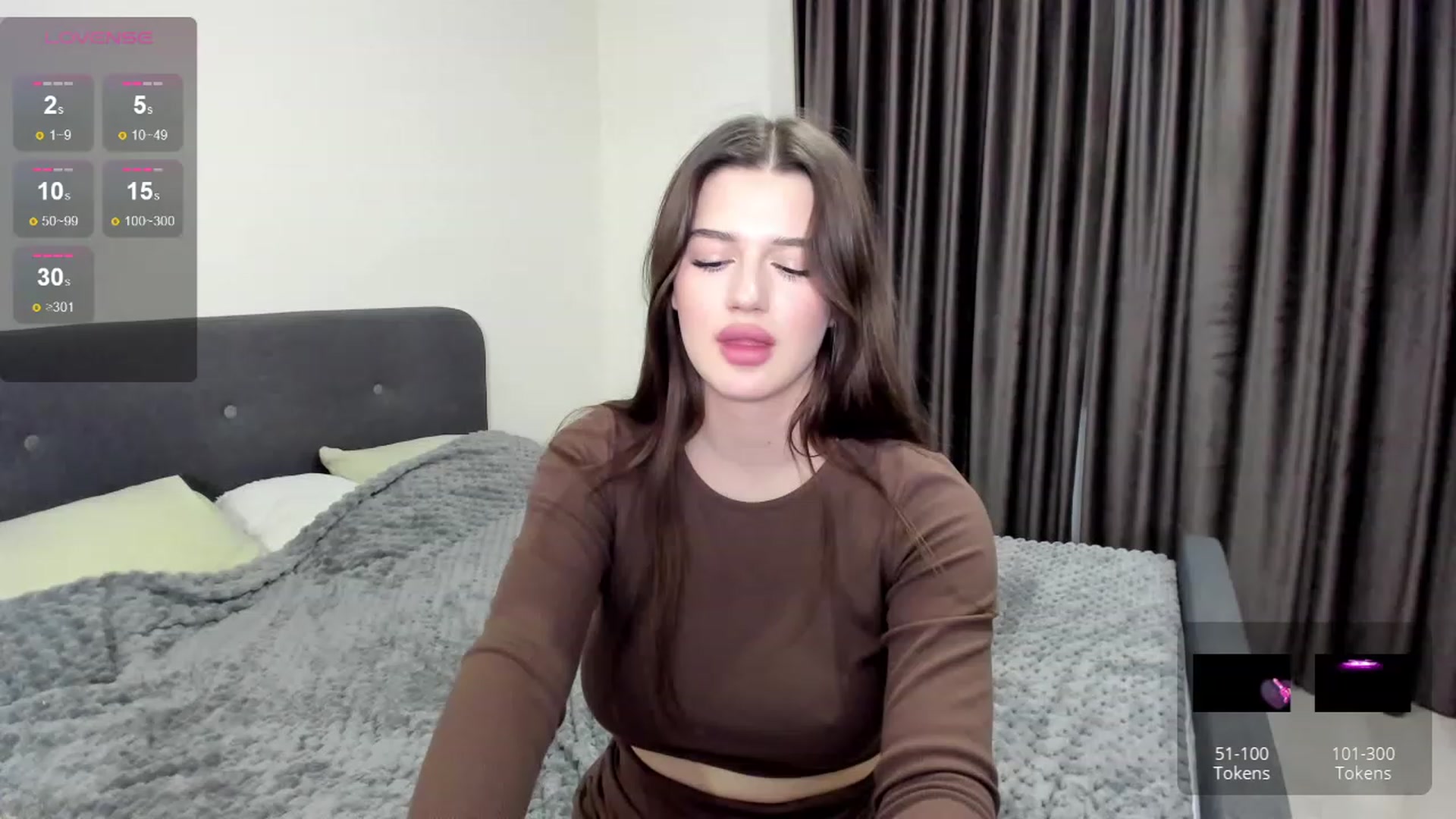 Gallery image thumbnail from LorettaMiller's myfreecams stream on, 12/11/2023, 17:08 image 20 of 20