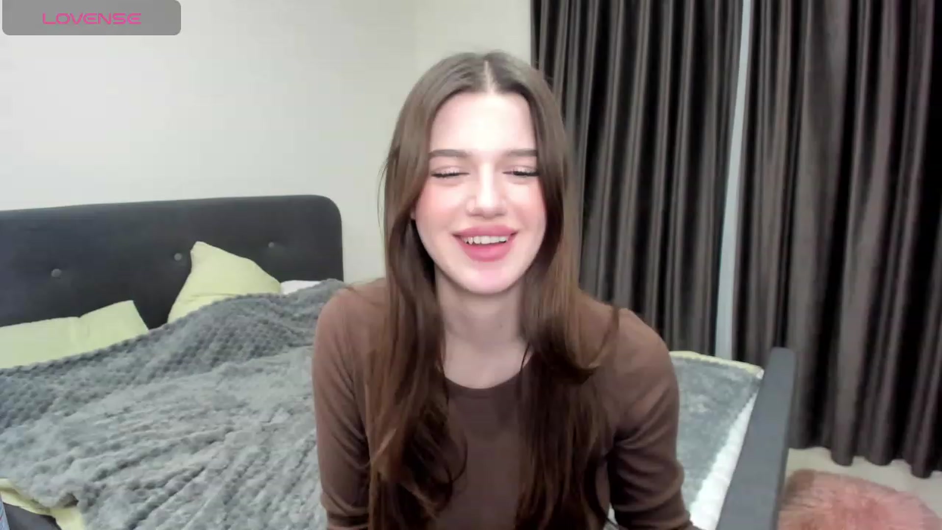 Gallery image thumbnail from LorettaMiller's myfreecams stream on, 12/27/2023, 23:43 image 13 of 20