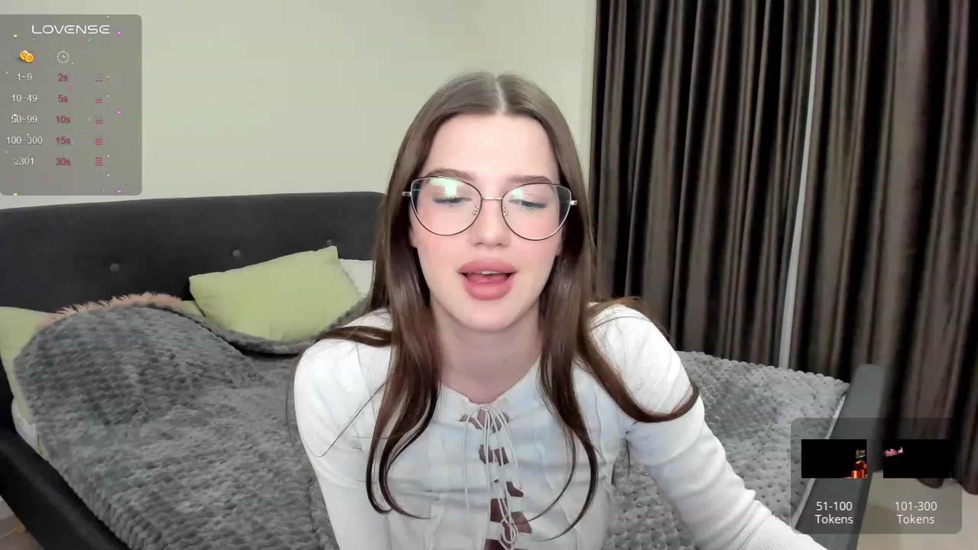 Gallery image thumbnail from LorettaMiller's myfreecams stream on, 12/30/2023, 20:09 image 11 of 20