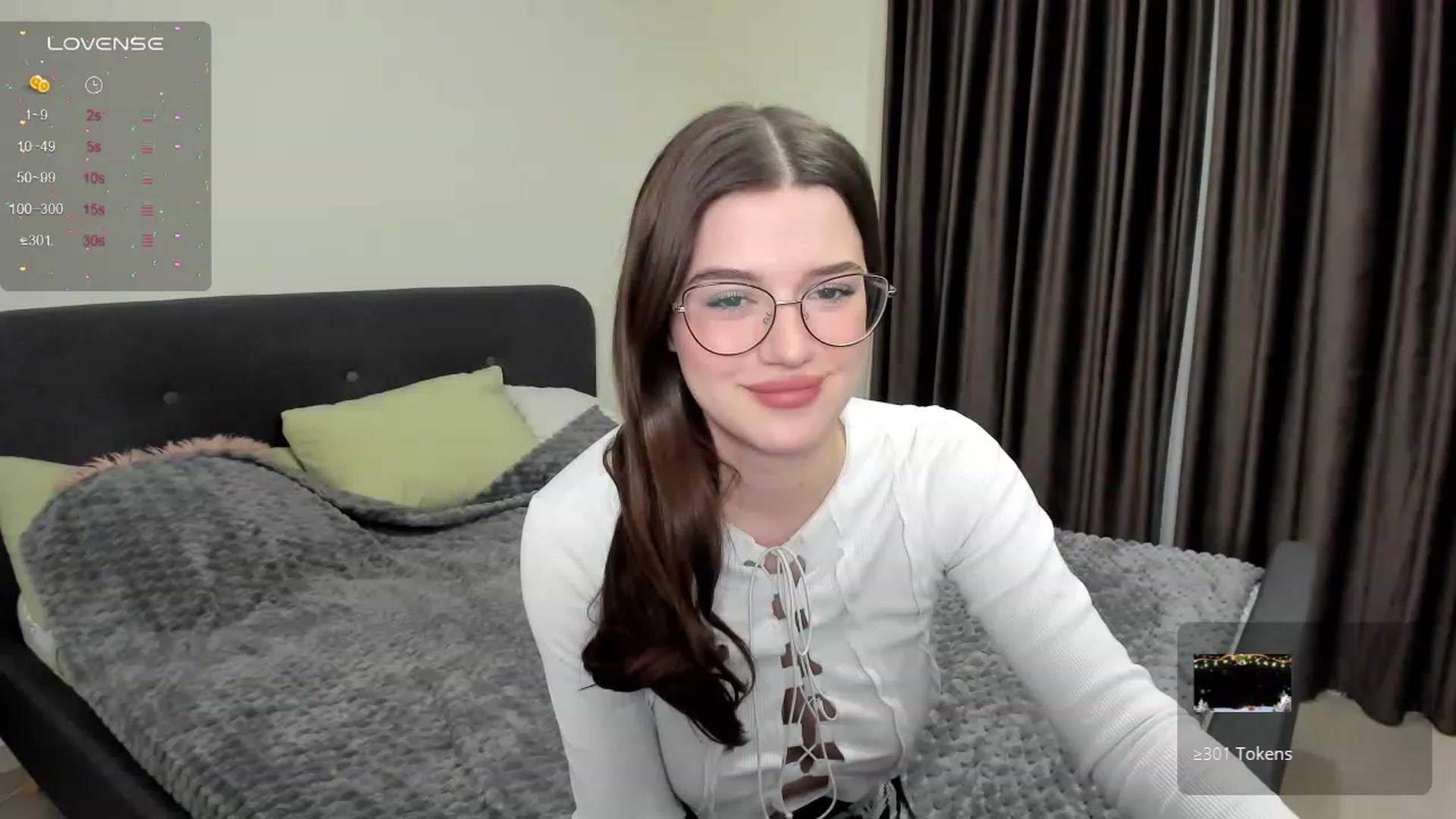 Gallery image thumbnail from LorettaMiller's myfreecams stream on, 12/30/2023, 20:09 image 3 of 20