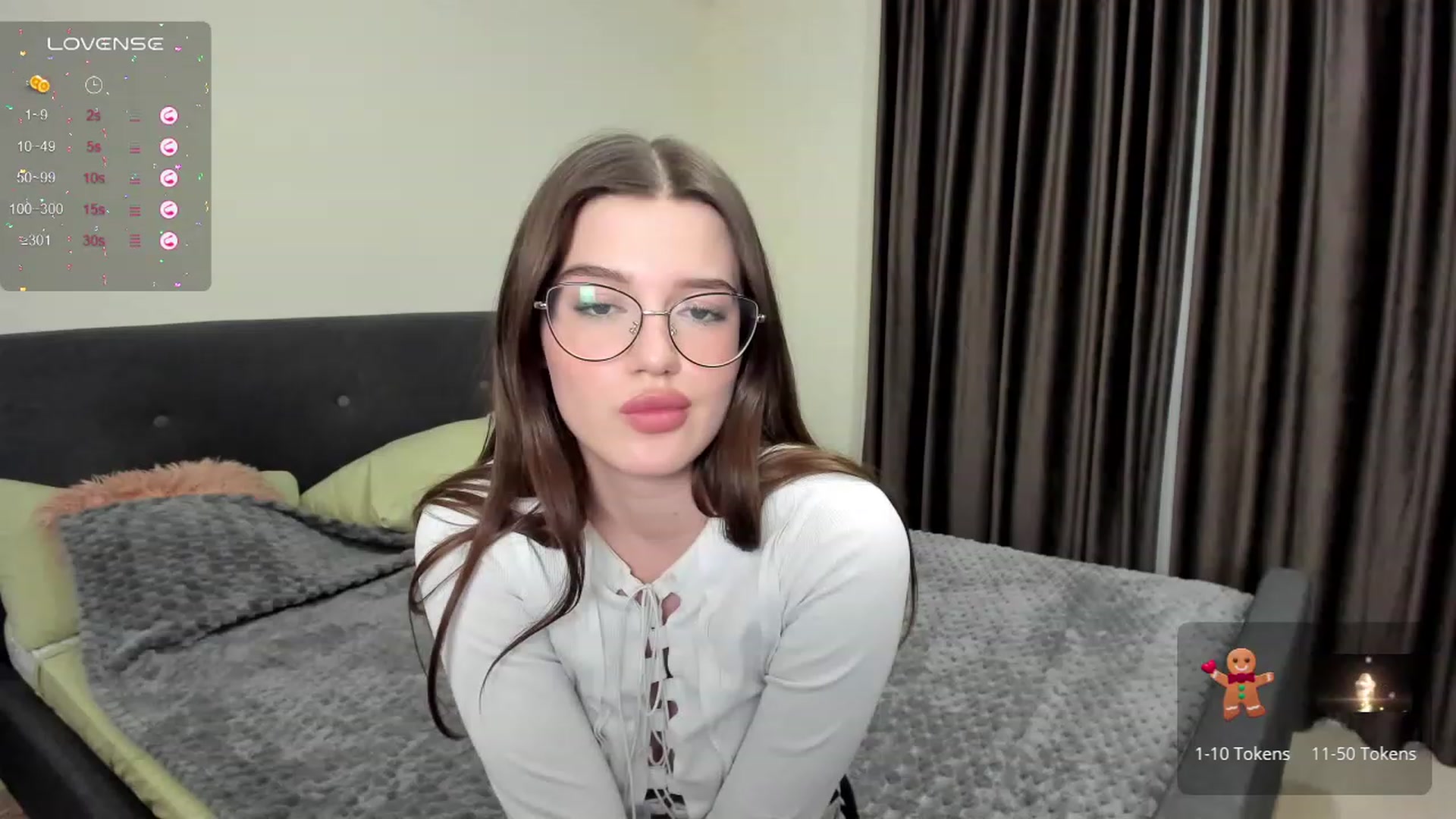 Gallery image thumbnail from LorettaMiller's myfreecams stream on, 12/30/2023, 23:42 image 2 of 20