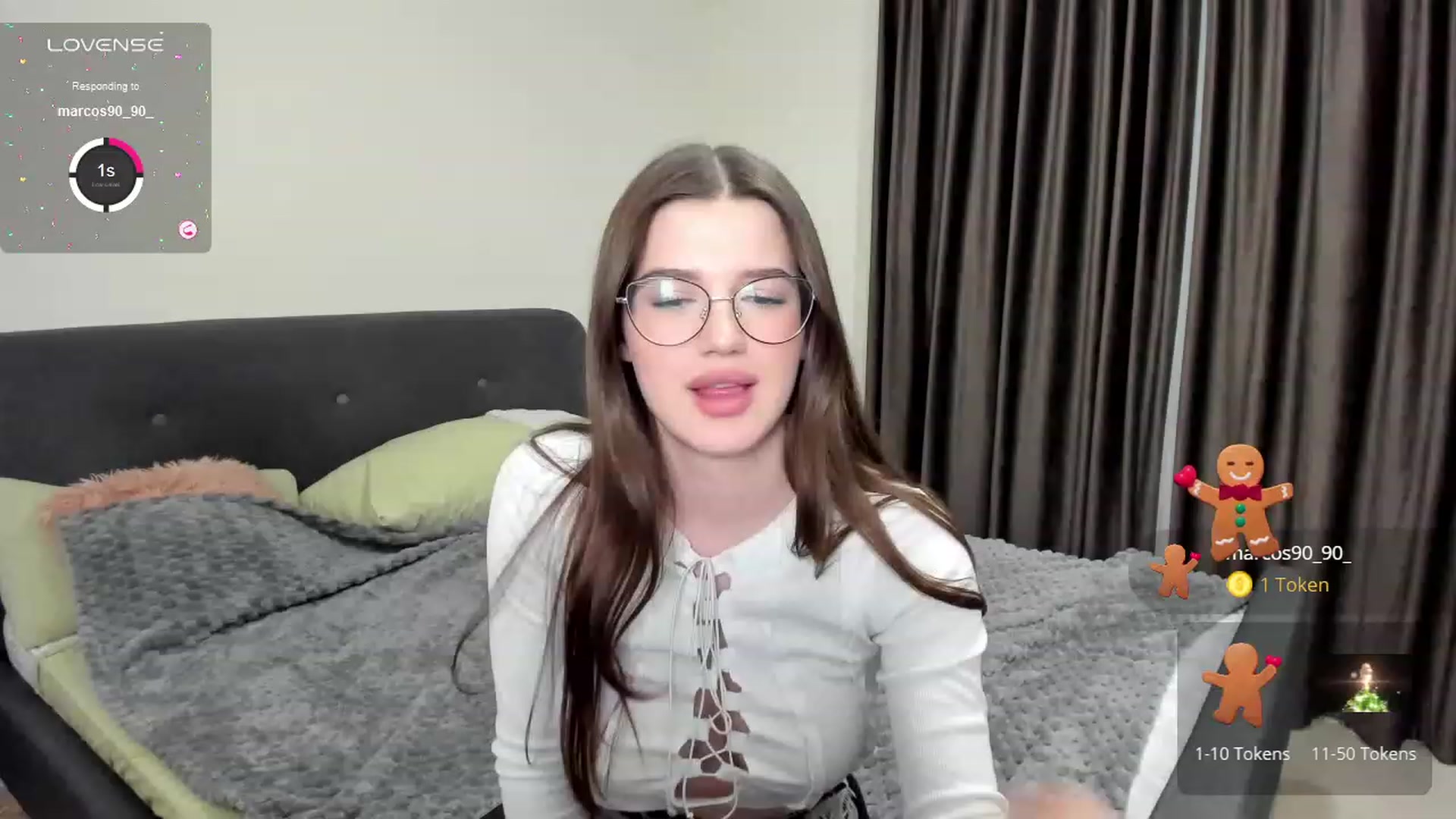 Gallery image thumbnail from LorettaMiller's myfreecams stream on, 12/30/2023, 23:42 image 15 of 20
