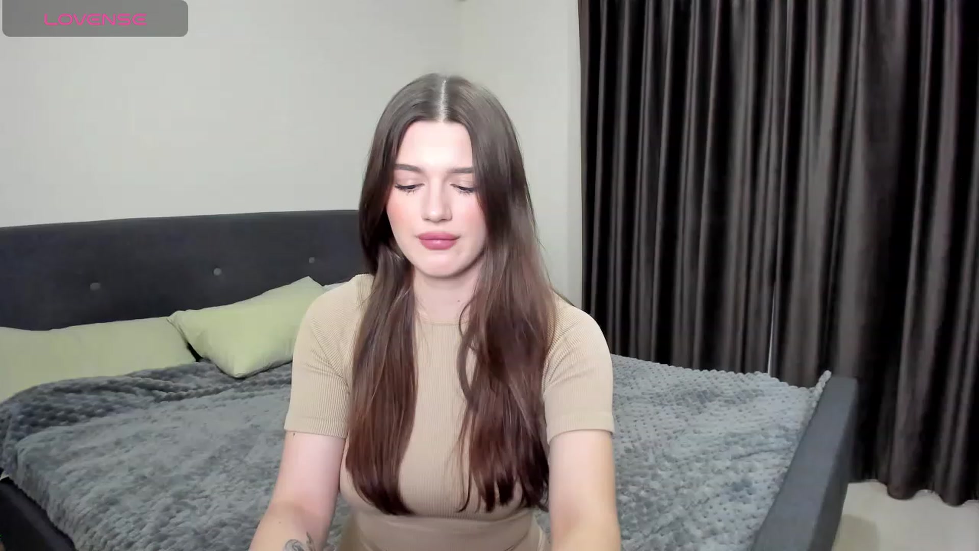 Gallery image thumbnail from LorettaMiller's myfreecams stream on, 01/04/2024, 15:51 image 20 of 20