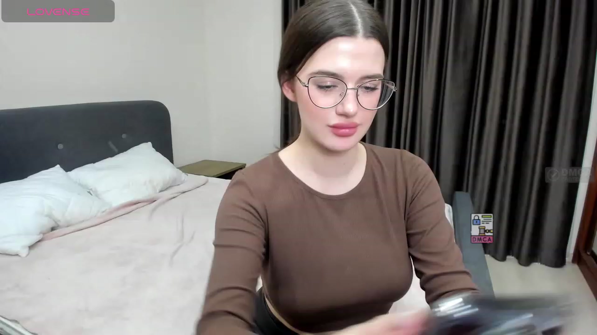 Gallery image thumbnail from LorettaMiller's myfreecams stream on, 01/29/2024, 21:28 image 3 of 20