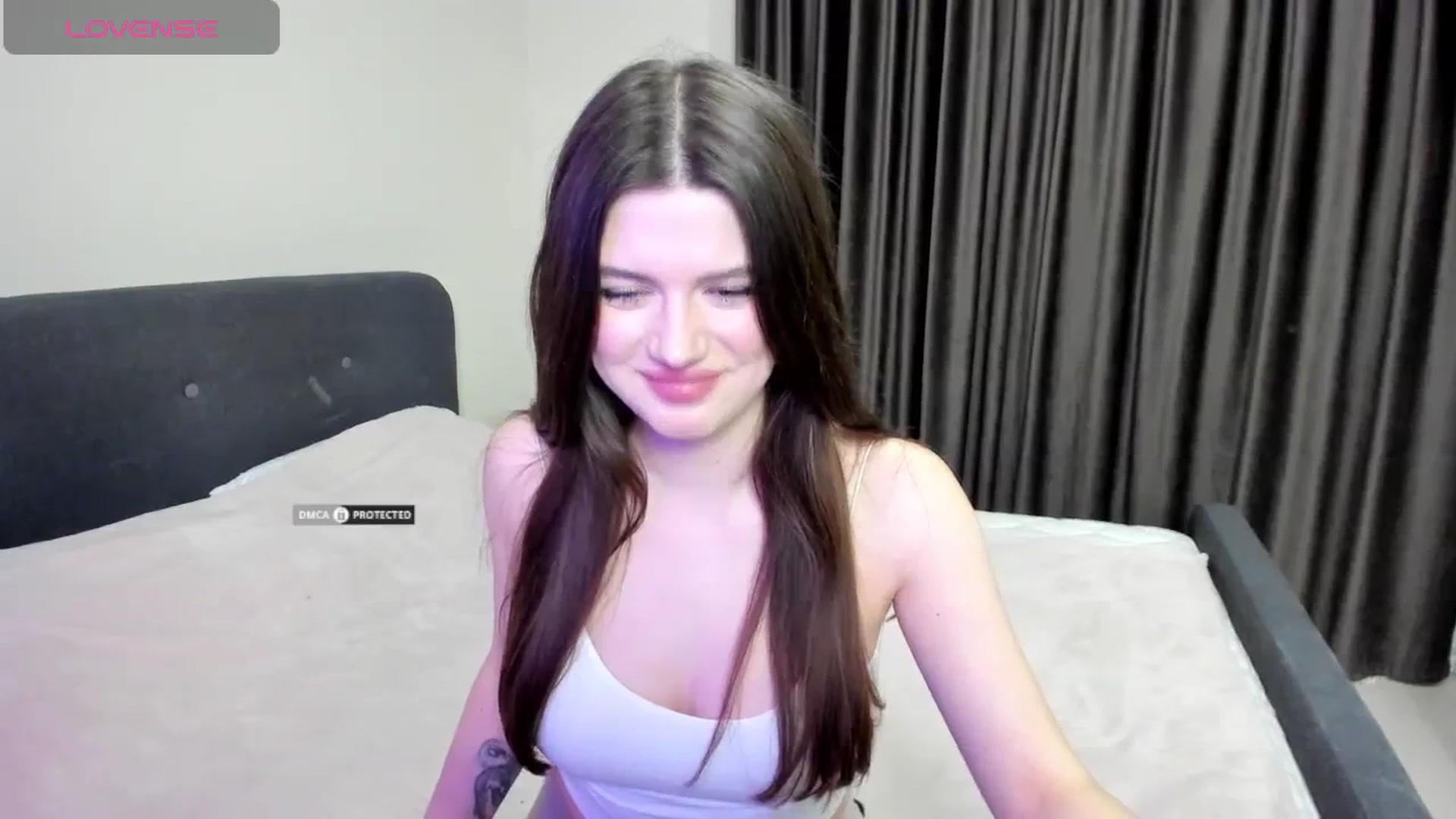 Gallery image thumbnail from LorettaMiller's myfreecams stream on, 03/02/2024, 18:23 image 10 of 20
