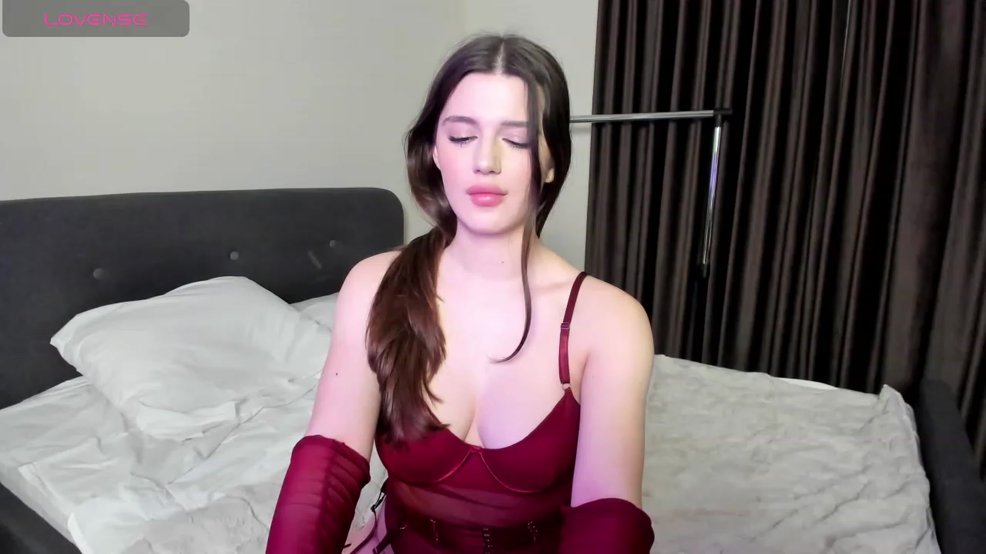 Gallery image thumbnail from LorettaMiller's myfreecams stream on, 03/04/2024, 21:25 image 6 of 20