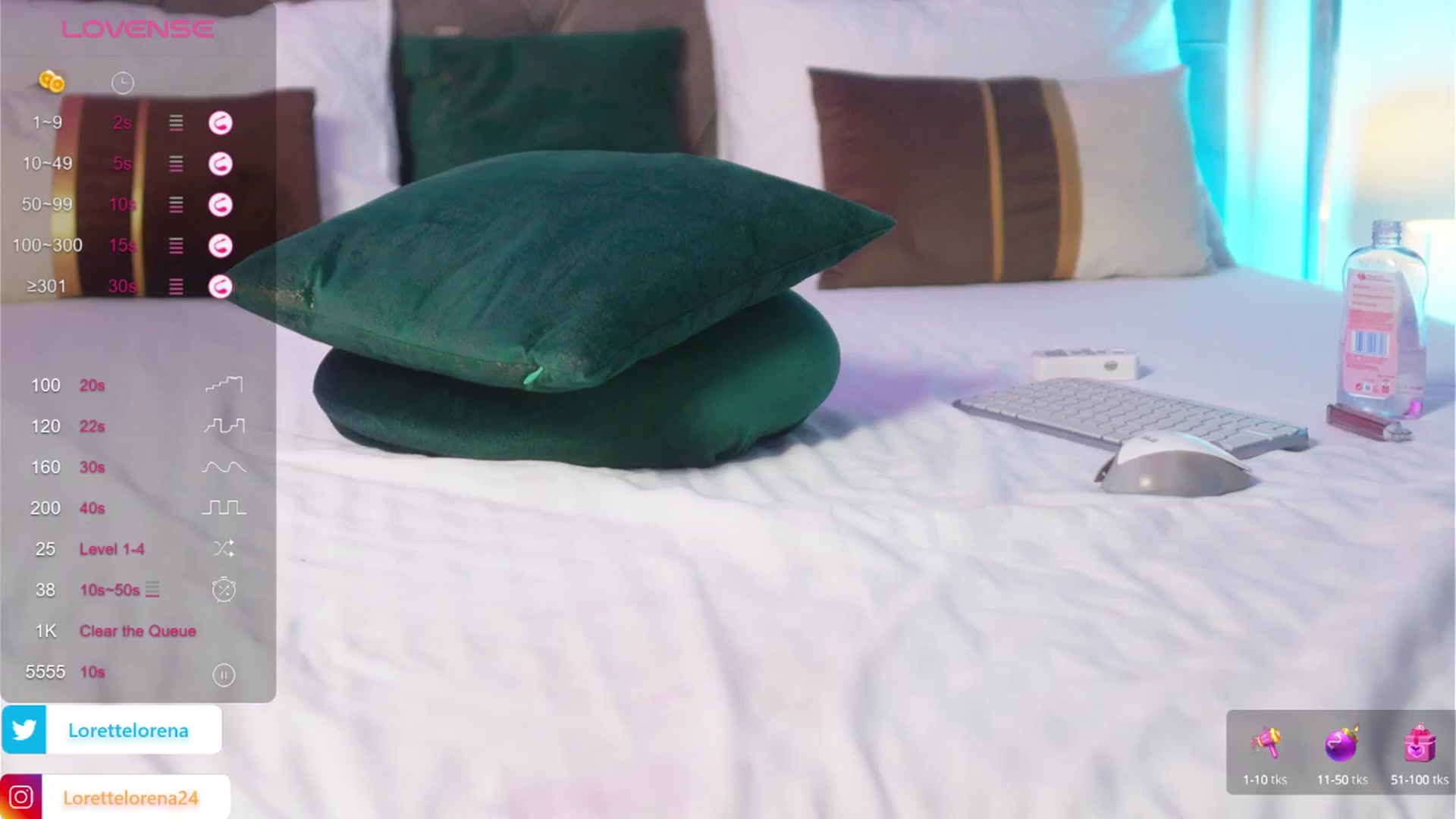 Gallery image thumbnail from Lorettelorena's myfreecams stream on, 07/23/2024, 24:10 image 12 of 20