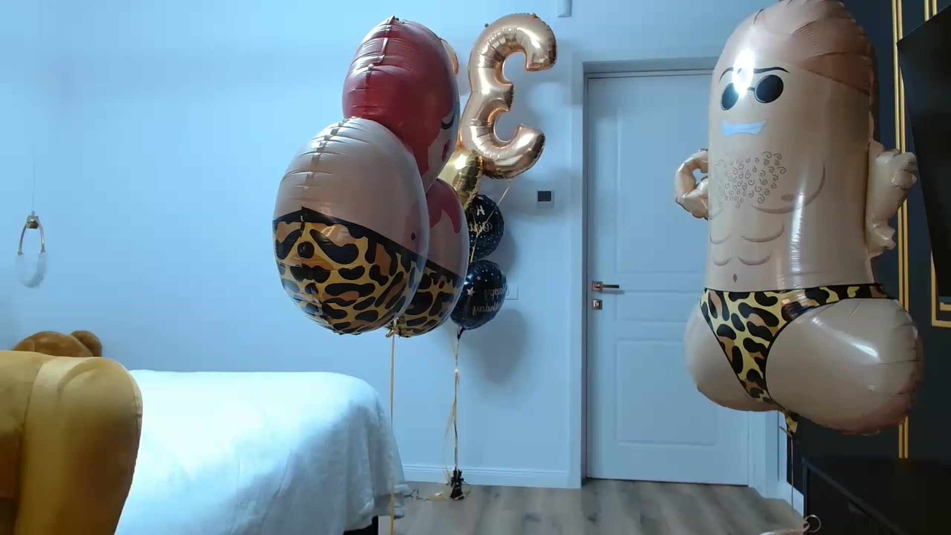 Gallery image thumbnail from LoryBday's myfreecams stream on, 05/09/2025, 02:00 image 2 of 20