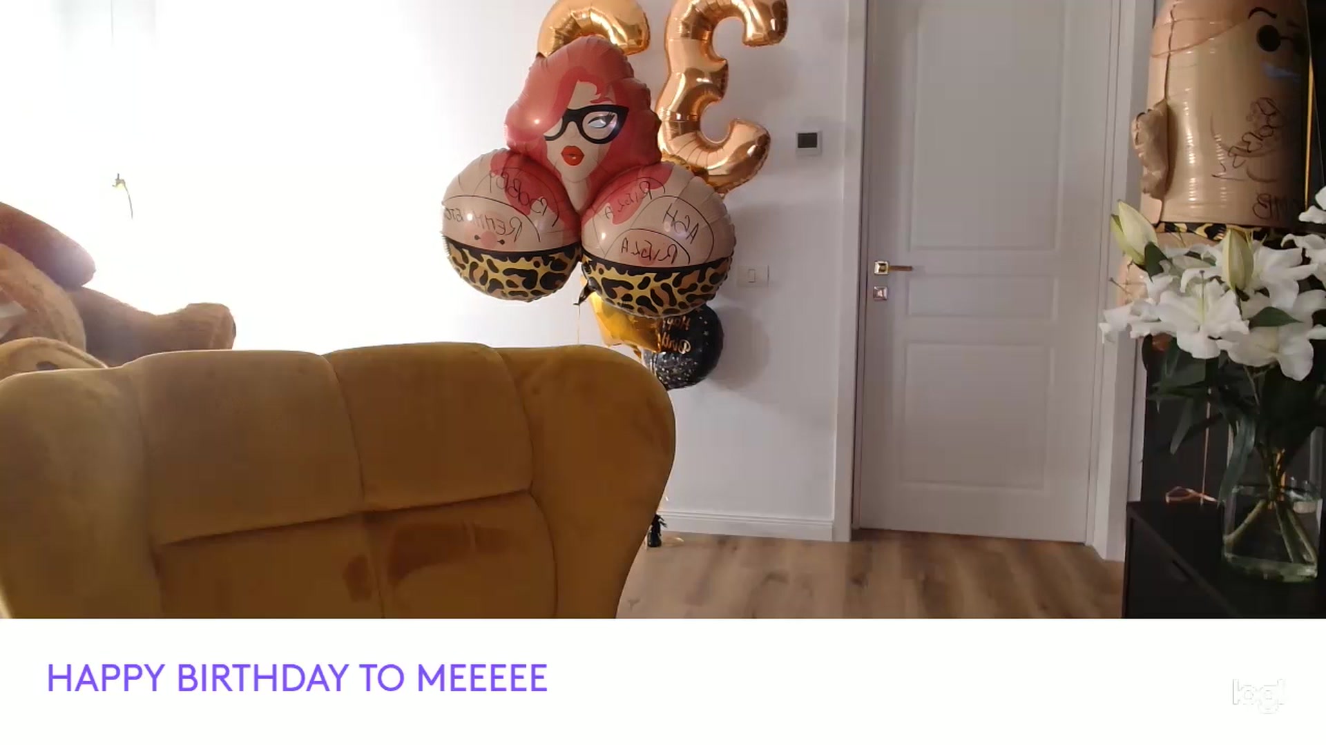Gallery image thumbnail from LoryBday's myfreecams stream on, 05/11/2025, 24:24 image 17 of 20