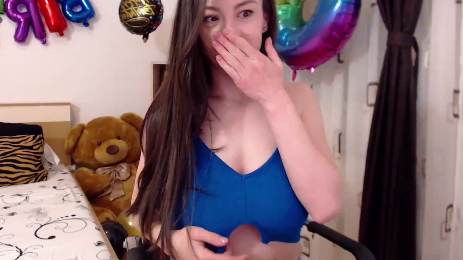 Gallery image thumbnail from LoryBell's myfreecams stream on, 05/11/2023, 22:46 image 4 of 20