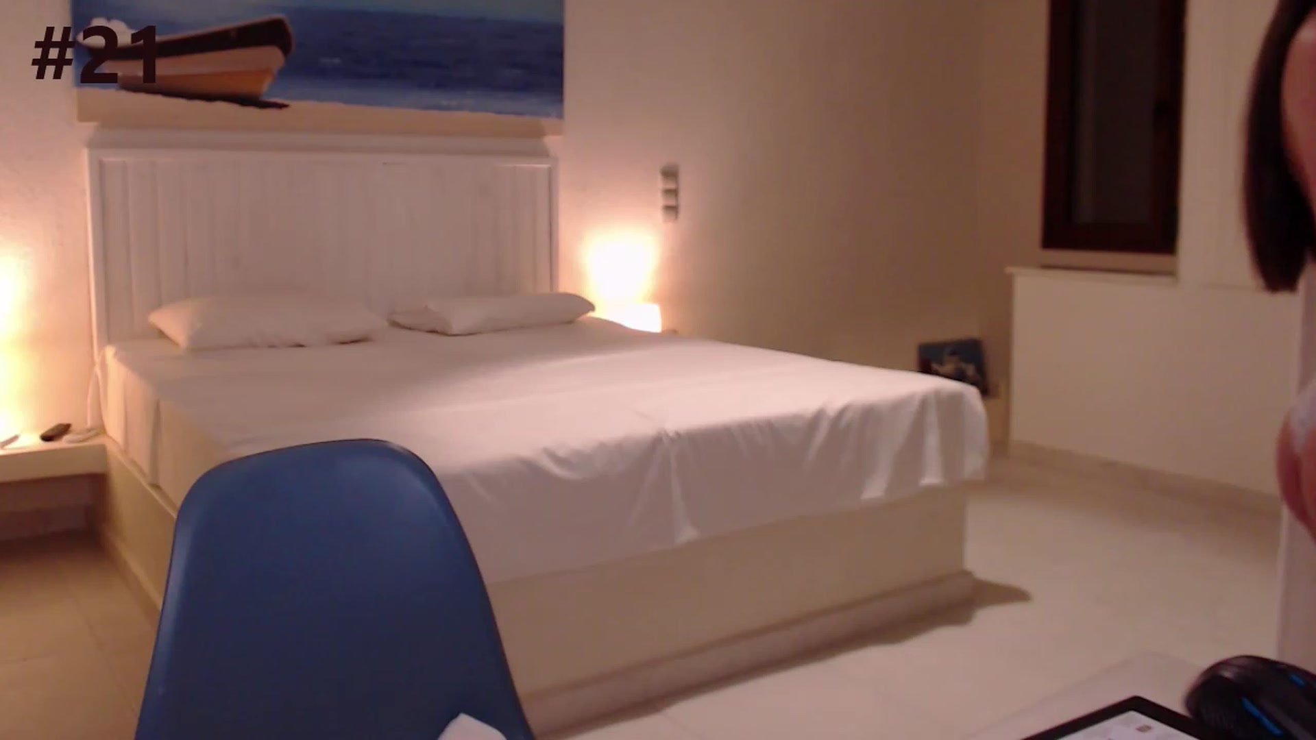 Gallery image thumbnail from LoryBell's myfreecams stream on, 05/24/2023, 24:03 image 3 of 20