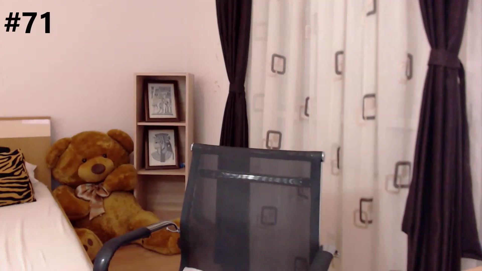 Gallery image thumbnail from LoryBell's myfreecams stream on, 06/16/2023, 22:43 image 11 of 20