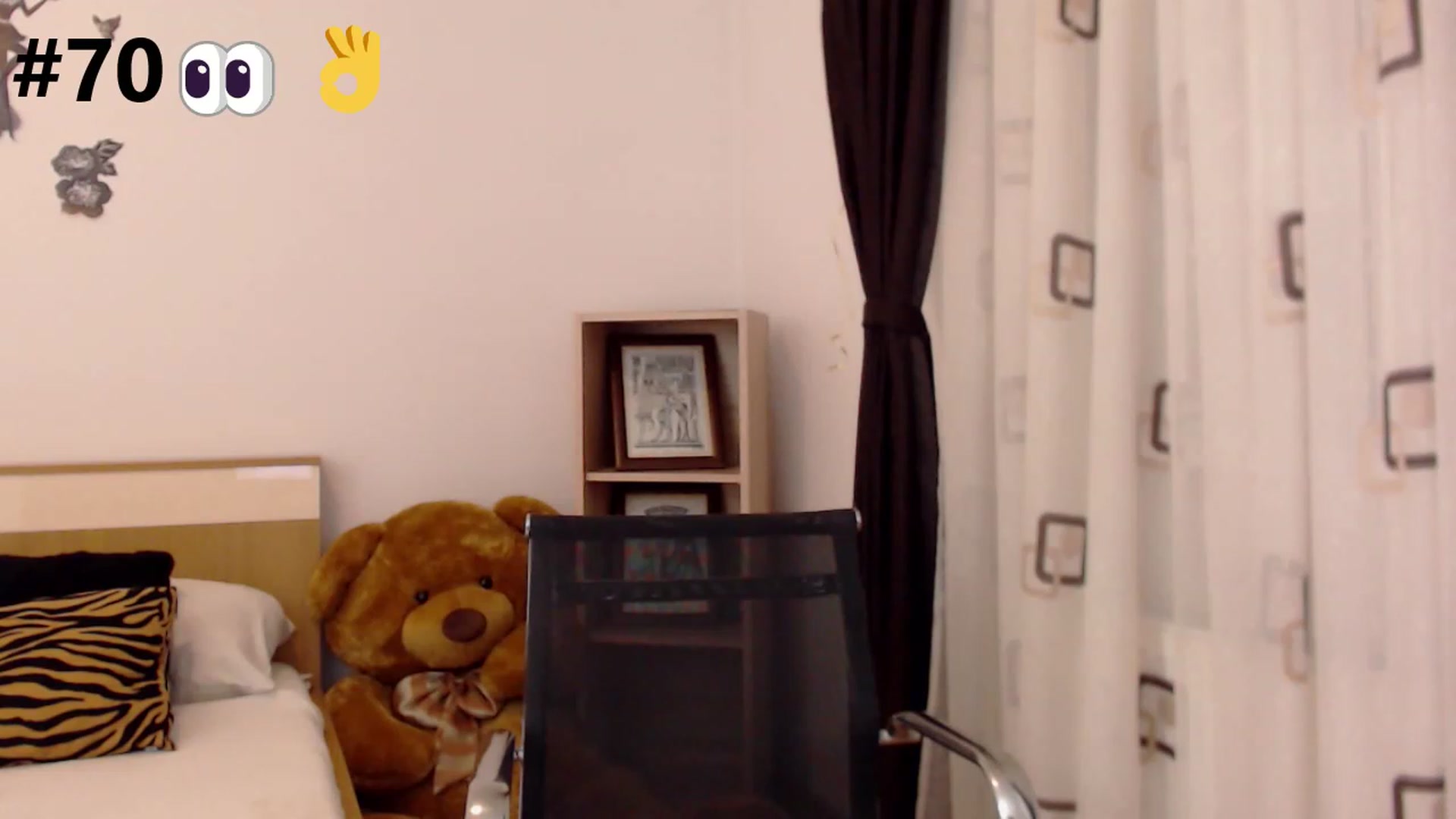 Gallery image thumbnail from LoryBell's myfreecams stream on, 06/27/2023, 24:44 image 7 of 20