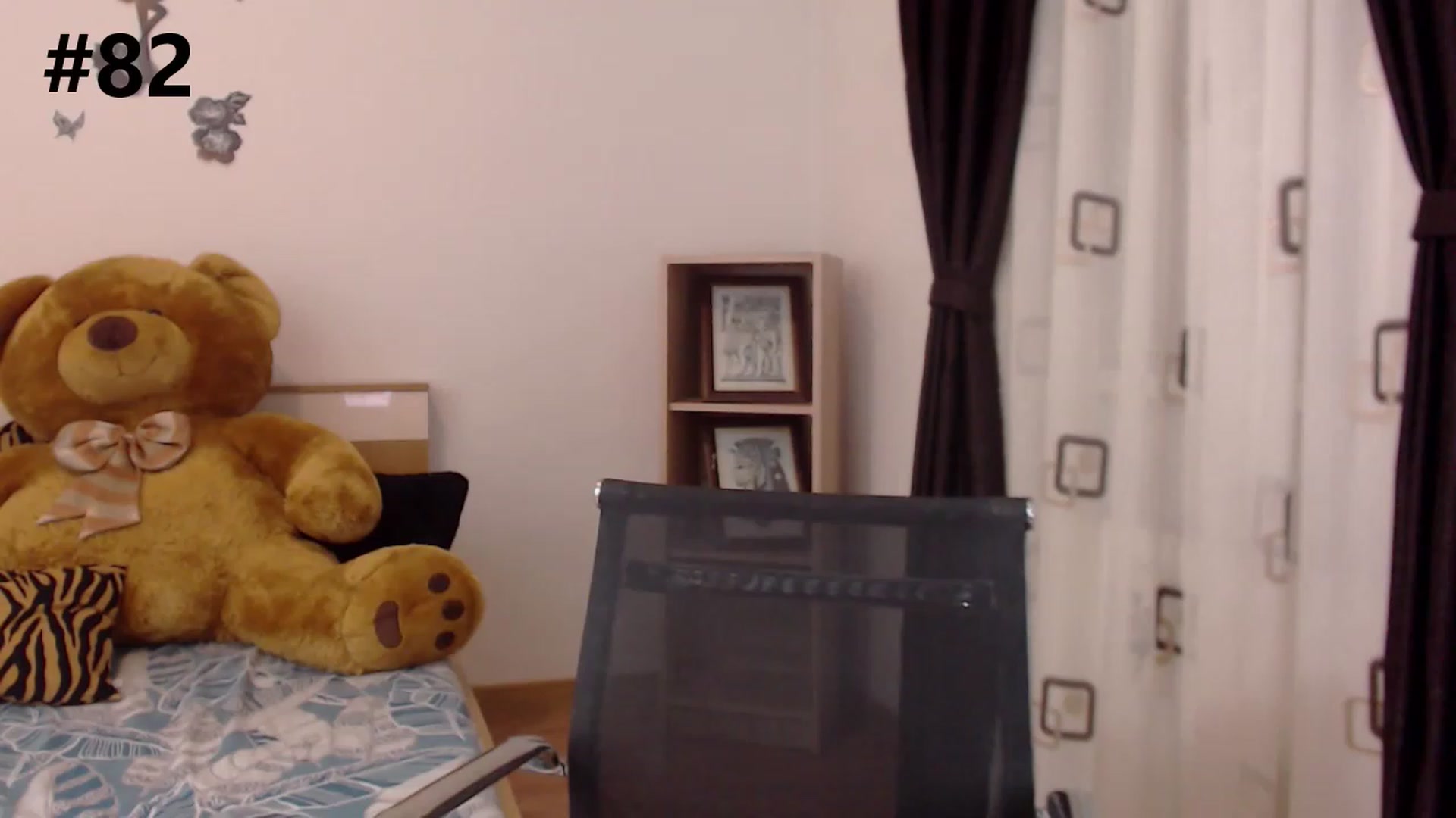 Gallery image thumbnail from LoryBell's myfreecams stream on, 07/12/2023, 23:29 image 5 of 20