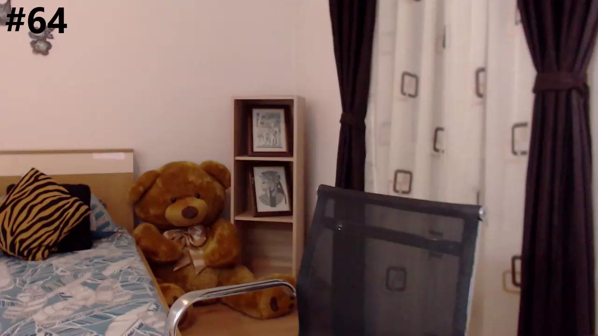 Gallery image thumbnail from LoryBell's myfreecams stream on, 07/16/2023, 22:40 image 6 of 20