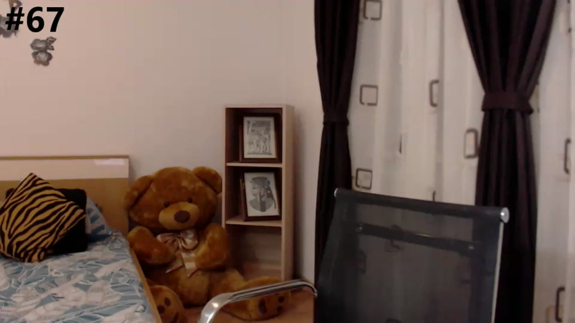 Gallery image thumbnail from LoryBell's myfreecams stream on, 07/17/2023, 23:20 image 11 of 20