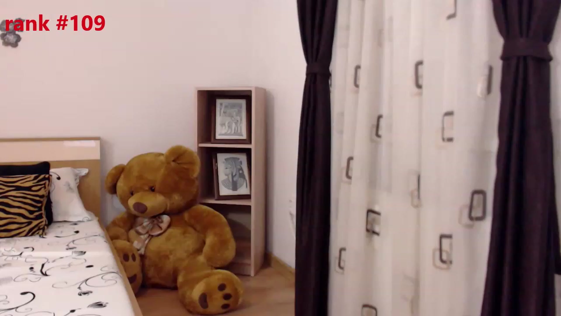 Gallery image thumbnail from LoryBell's myfreecams stream on, 08/12/2023, 24:03 image 18 of 20