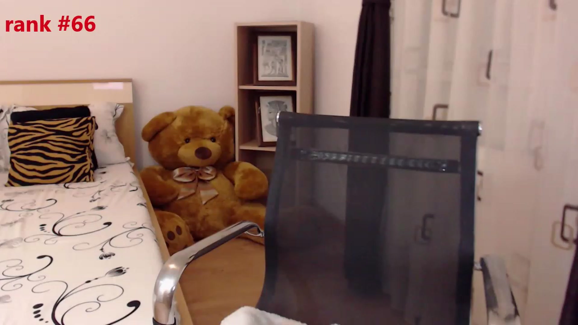 Gallery image thumbnail from LoryBell's myfreecams stream on, 08/20/2023, 23:55 image 15 of 20