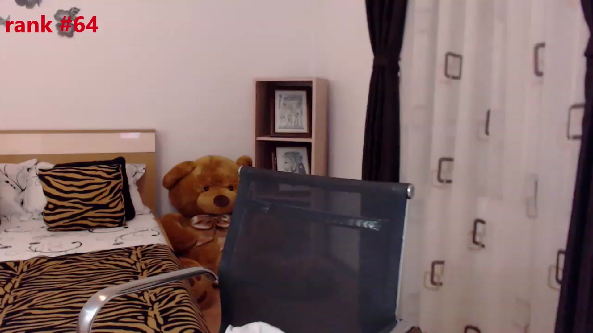 Gallery image thumbnail from LoryBell's myfreecams stream on, 08/22/2023, 24:01 image 16 of 20