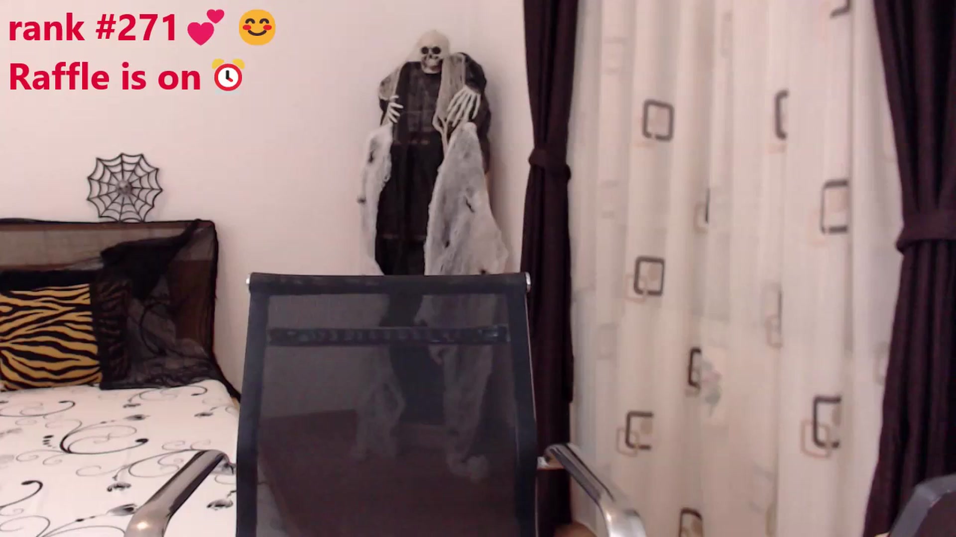 Gallery image thumbnail from LoryBell's myfreecams stream on, 10/10/2023, 21:54 image 8 of 20