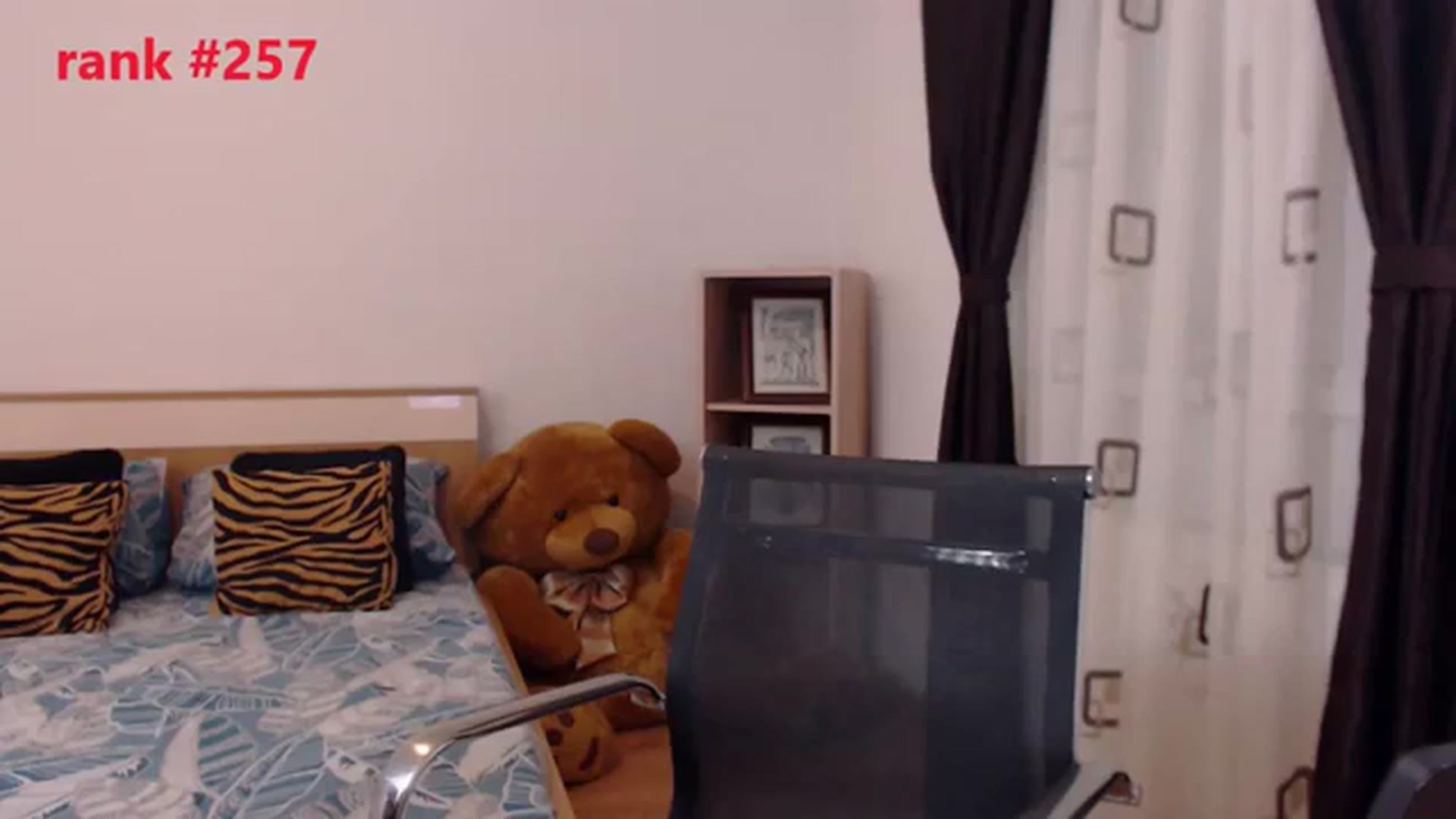 Gallery image thumbnail from LoryBell's myfreecams stream on, 11/17/2023, 22:45 image 3 of 20