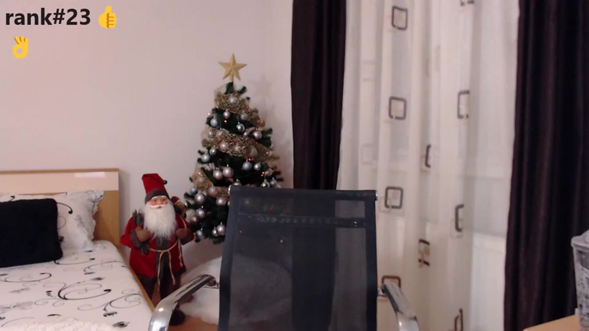 Gallery image thumbnail from LoryBell's myfreecams stream on, 01/01/2024, 24:00 image 14 of 20