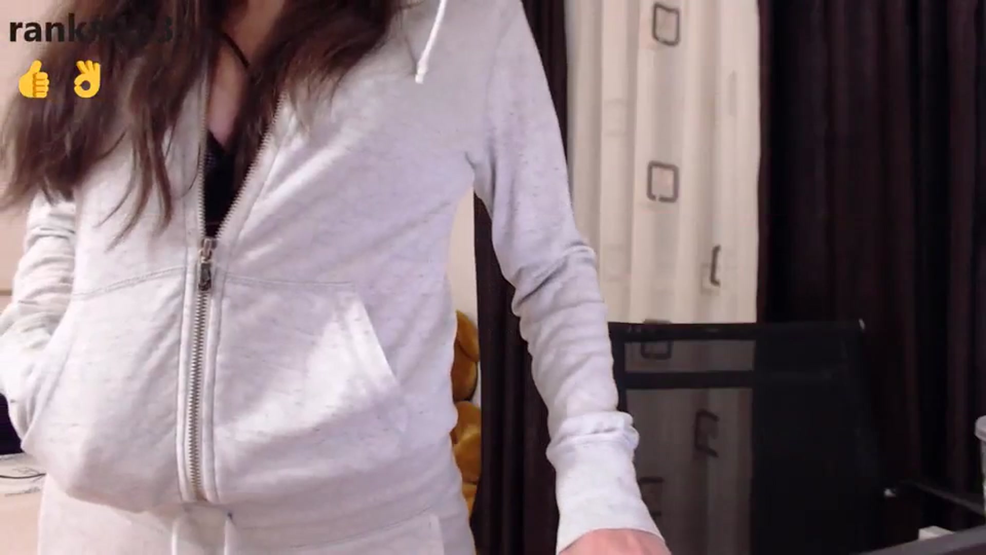 Gallery image thumbnail from LoryBell's myfreecams stream on, 01/03/2024, 22:38 image 15 of 20