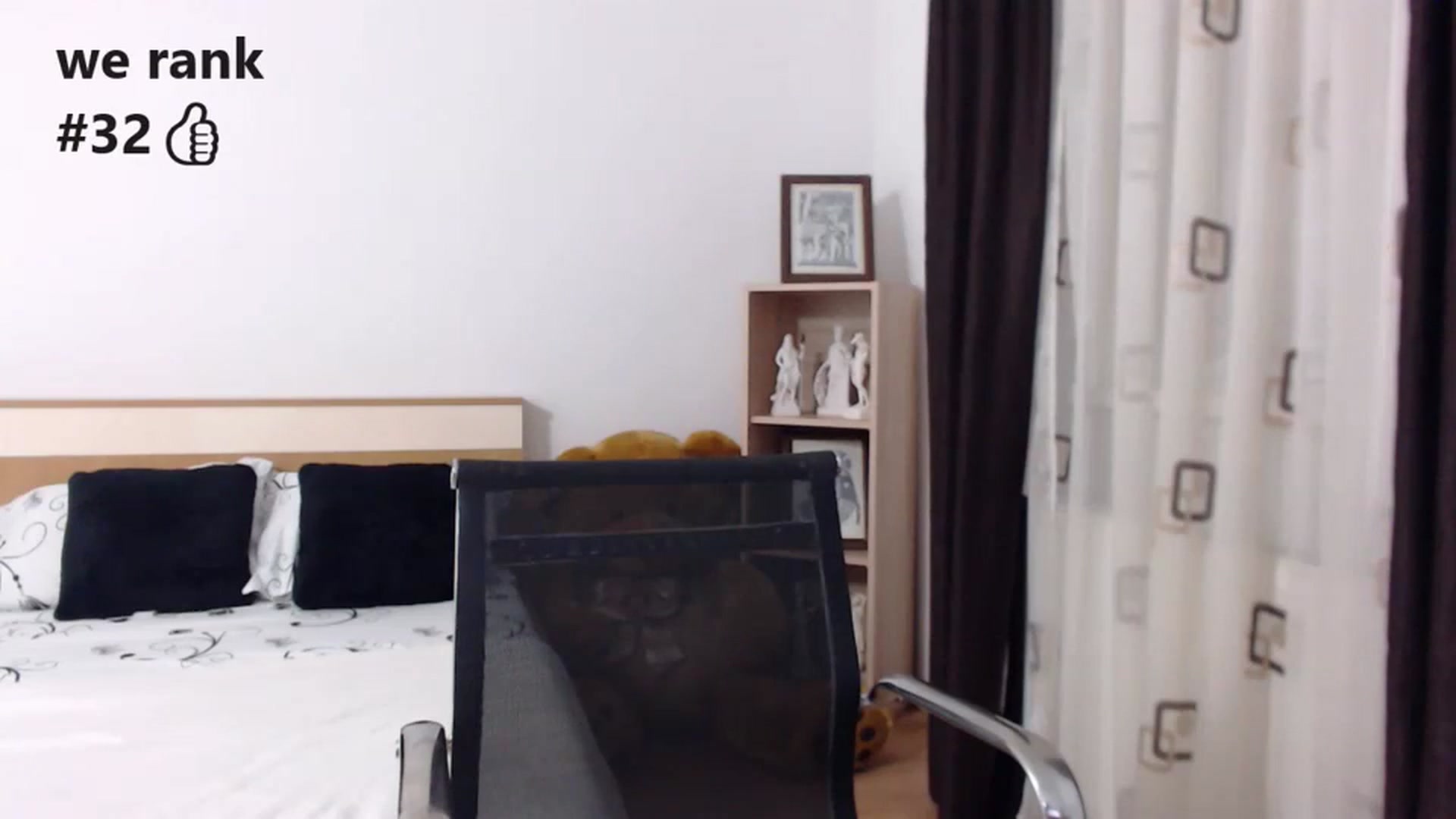 Gallery image thumbnail from LoryBell's myfreecams stream on, 01/26/2024, 02:14 image 9 of 20