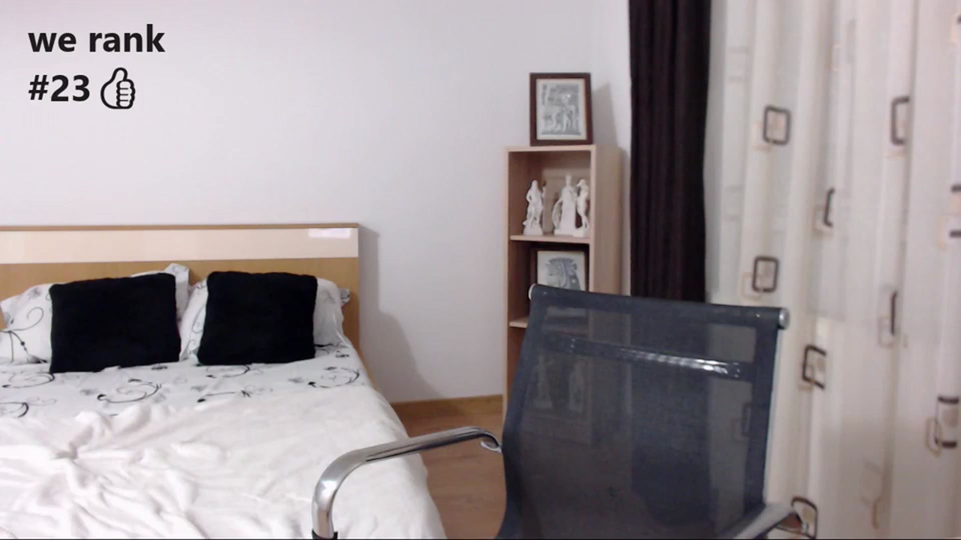 Gallery image thumbnail from LoryBell's myfreecams stream on, 01/29/2024, 01:38 image 14 of 20