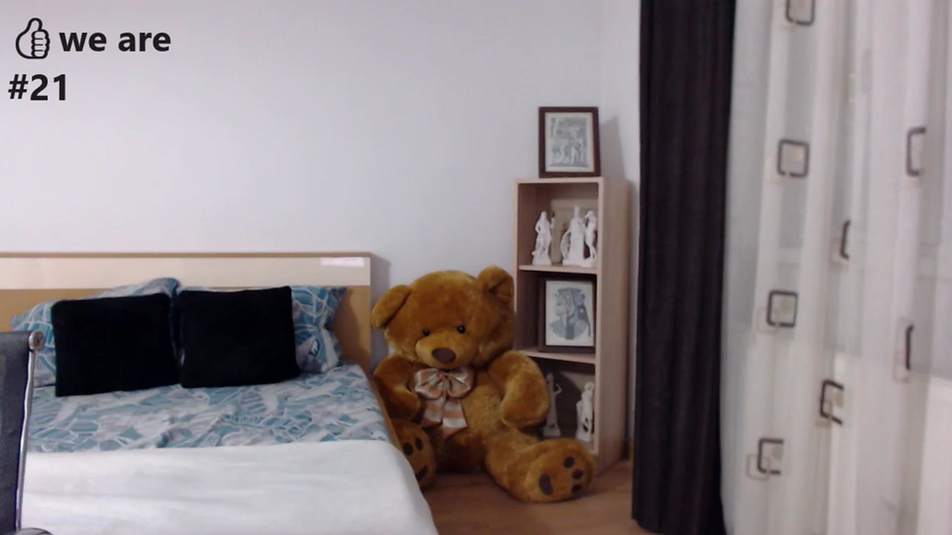 Gallery image thumbnail from LoryBell's myfreecams stream on, 02/05/2024, 24:36 image 20 of 20