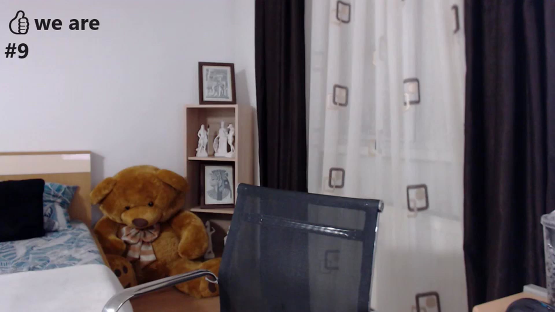 Gallery image thumbnail from LoryBell's myfreecams stream on, 02/08/2024, 01:16 image 16 of 20