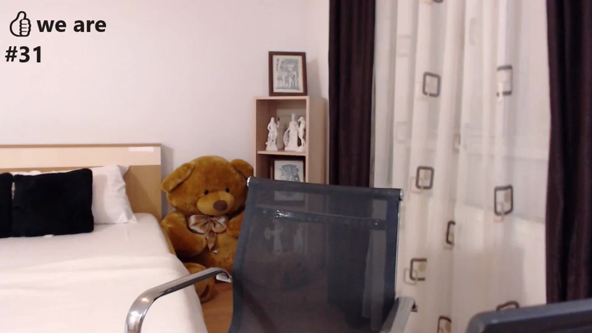 Gallery image thumbnail from LoryBell's myfreecams stream on, 02/23/2024, 24:57 image 3 of 20