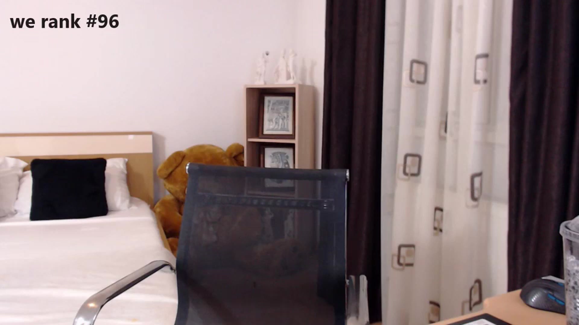 Gallery image thumbnail from LoryBell's myfreecams stream on, 03/05/2024, 01:53 image 1 of 20