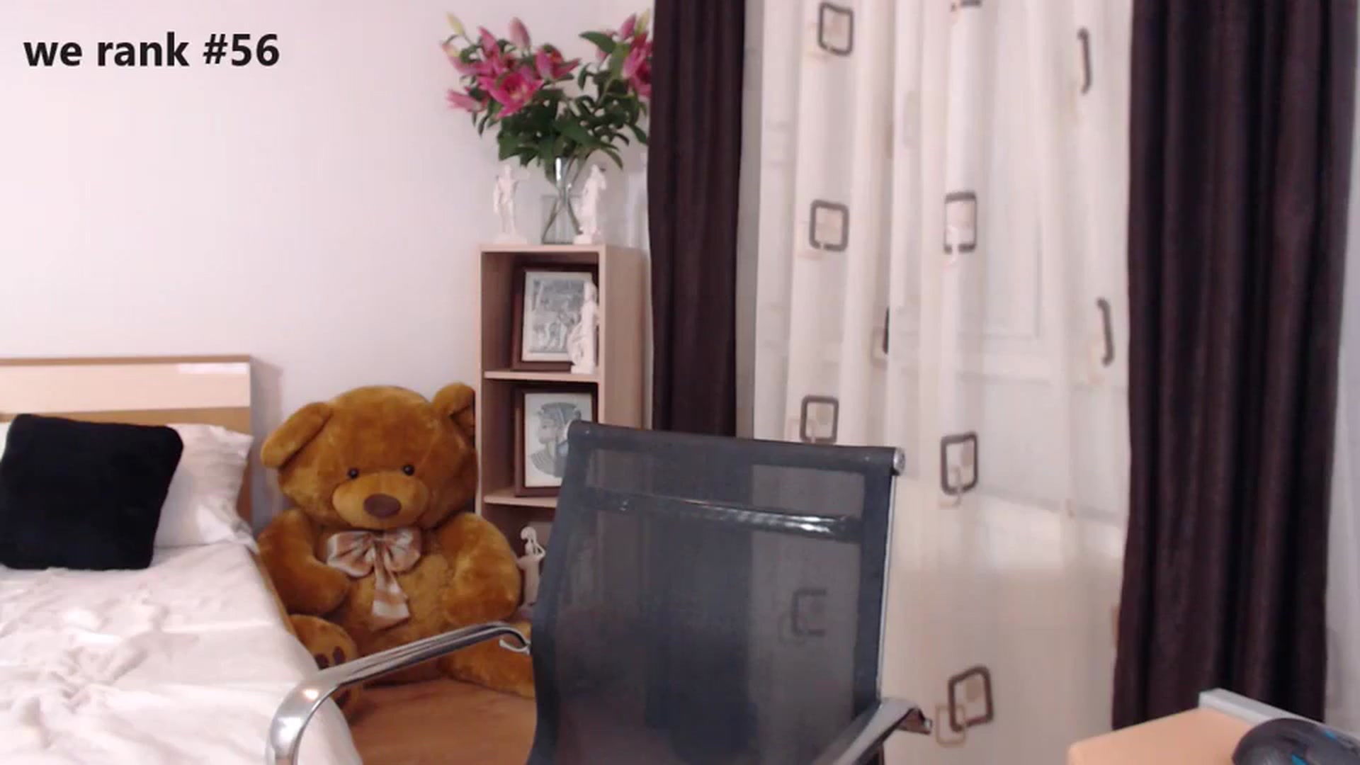 Gallery image thumbnail from LoryBell's myfreecams stream on, 03/10/2024, 01:18 image 20 of 20