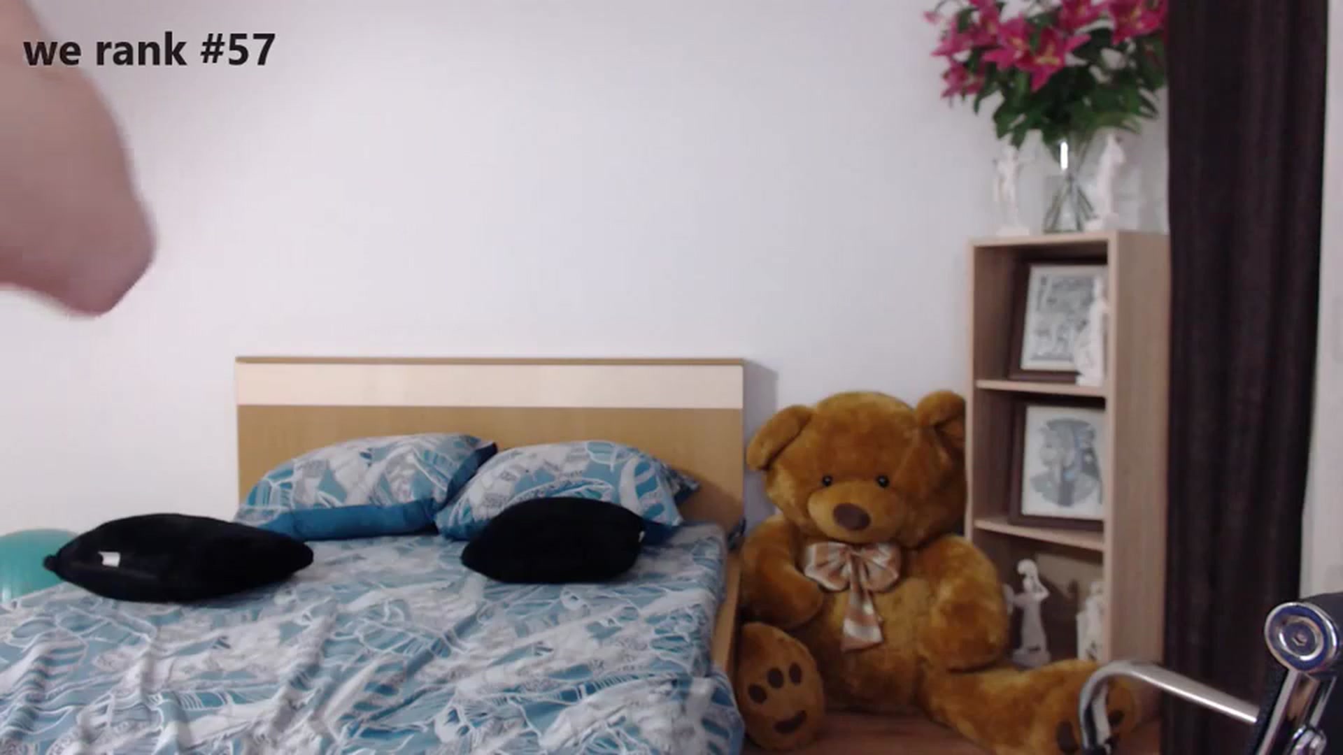 Gallery image thumbnail from LoryBell's myfreecams stream on, 03/12/2024, 24:01 image 20 of 20