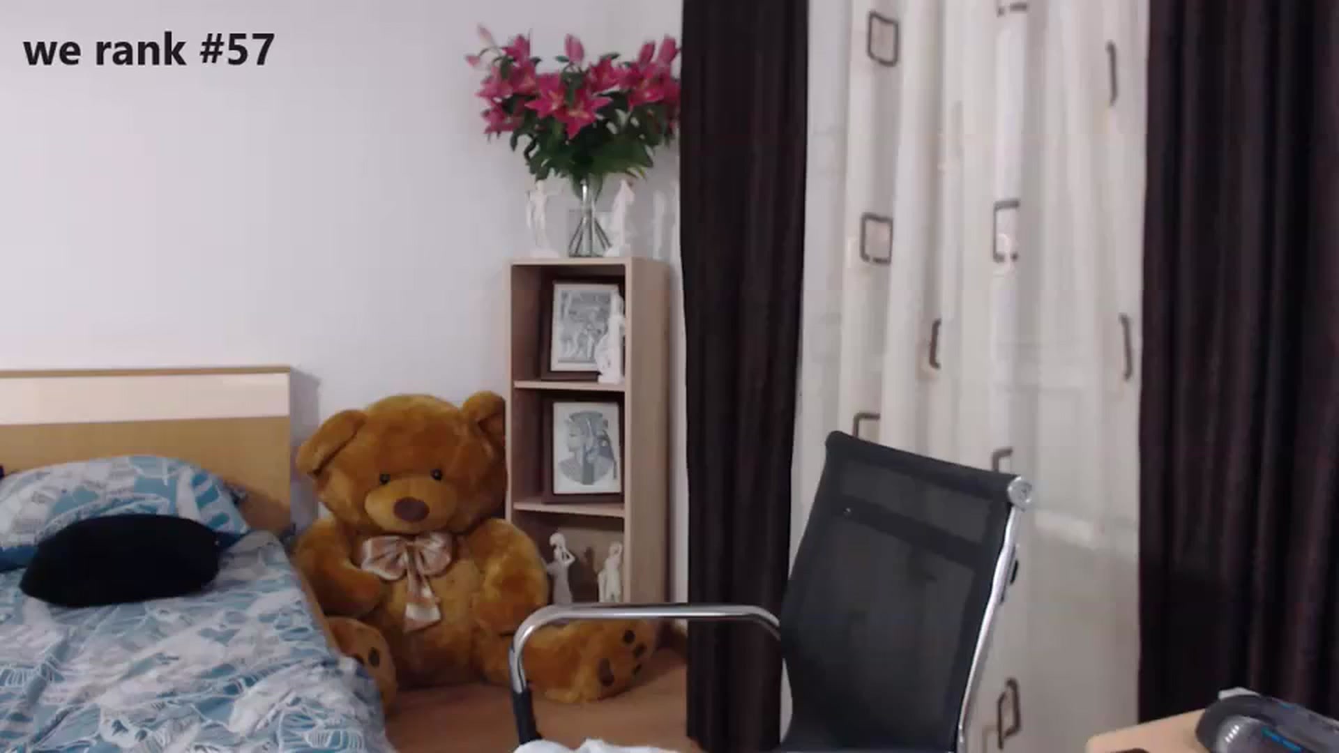 Gallery image thumbnail from LoryBell's myfreecams stream on, 03/12/2024, 24:43 image 5 of 20